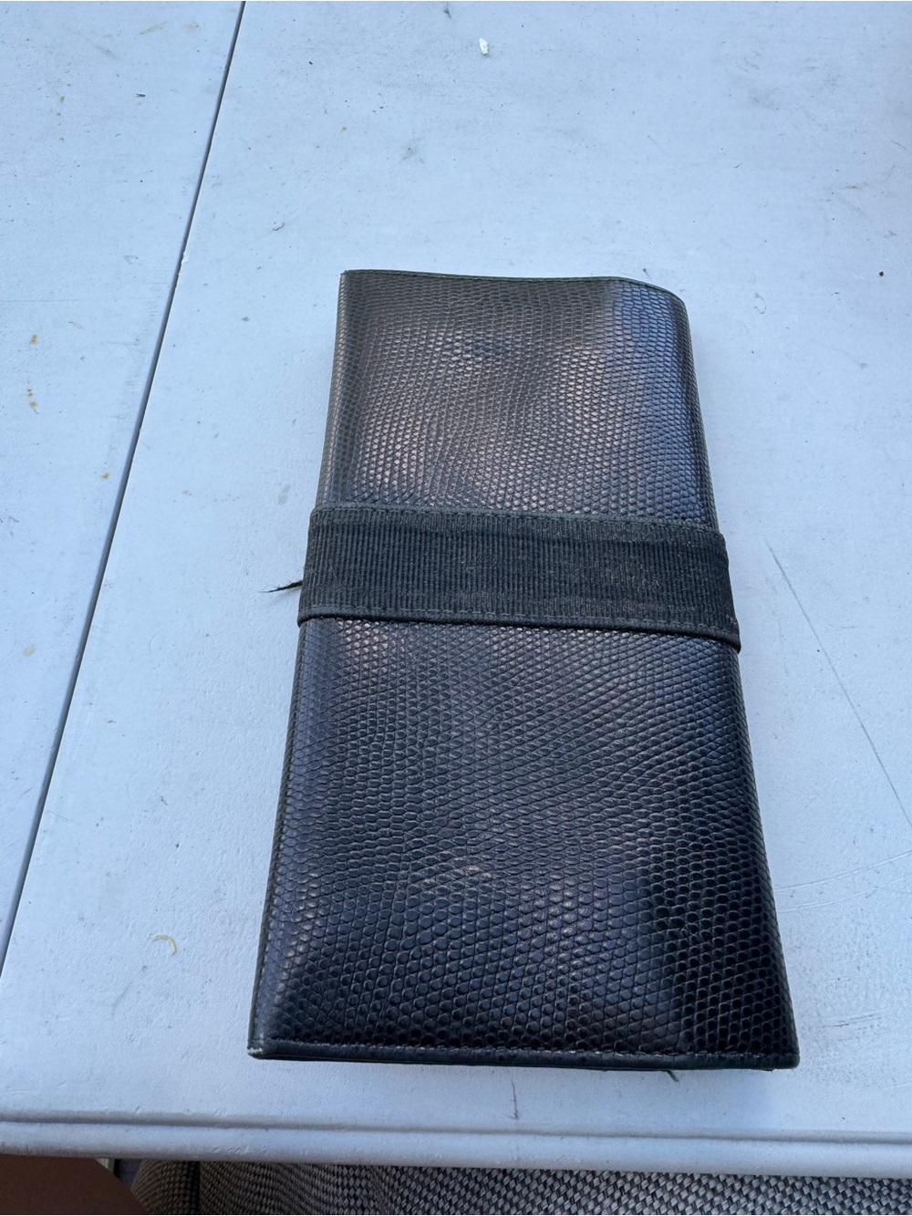 Salvatore Ferragamo Black Leather Clutch with Gold Vara Buckle - Picture 6 of 8